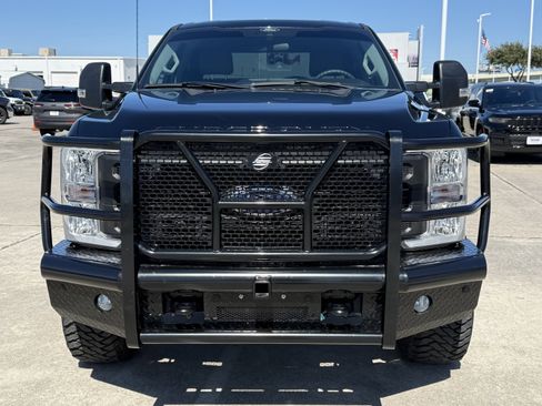 Used 2024 Ford F350 XL w/ XL Chrome Package image 10