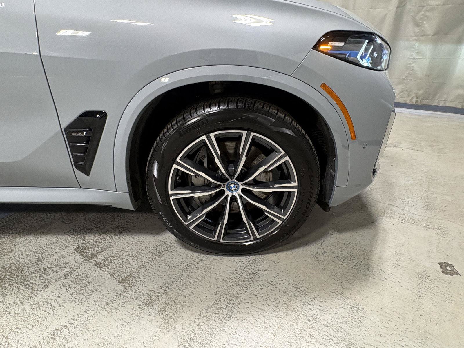 Used 2024 BMW X5 xDrive50e w/ Executive Package AWD/4WD image 40