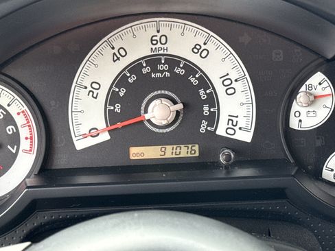 Used 2012 Toyota FJ Cruiser 4WD w/ Convenience Pkg image 12