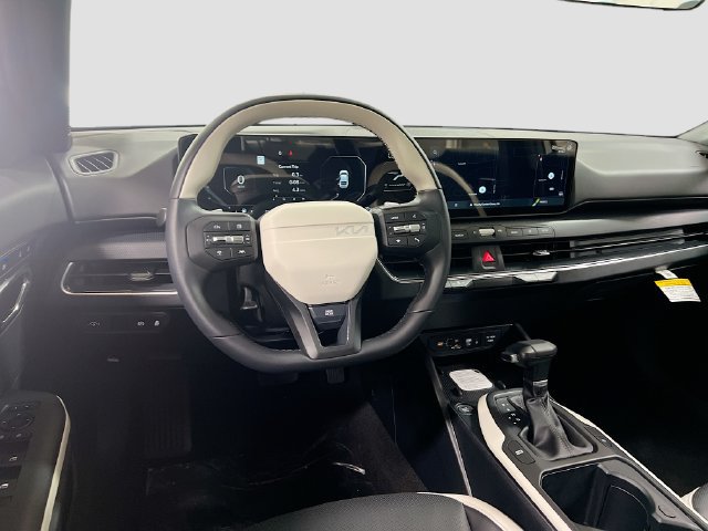 New 2025 Kia K4 EX w/ GT-Line Premium Package FWD image 24