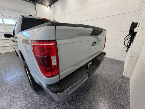 Used 2023 Ford F150 XLT AWD/4WD image 3