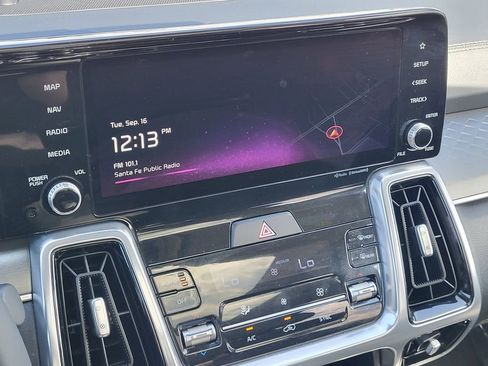 Used 2023 Kia Sorento SX image 15