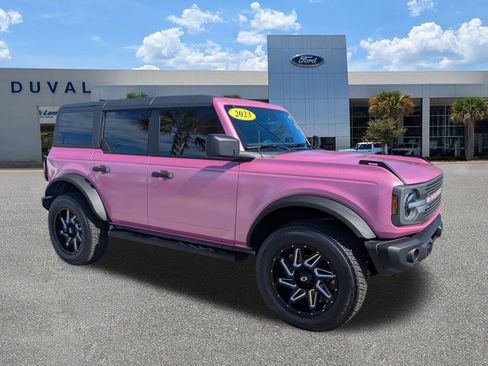 Used 2023 Ford Bronco Badlands w/ Sasquatch Package image 2