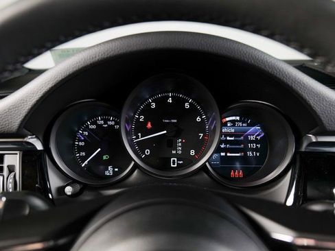 Certified 2026 Porsche Macan AWD/4WD image 20