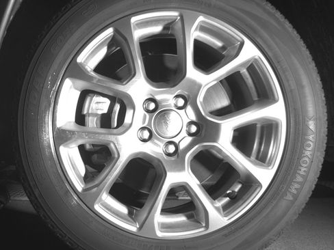 Used 2025 Jeep Compass Limited image 12