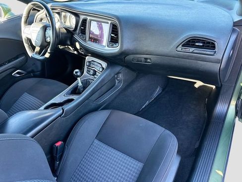 Used 2022 Dodge Challenger R/T w/ T/A Package image 30