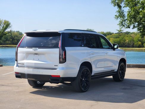 Used 2023 Cadillac Escalade Sport Platinum w/ LPO, ONYX Package AWD/4WD image 5