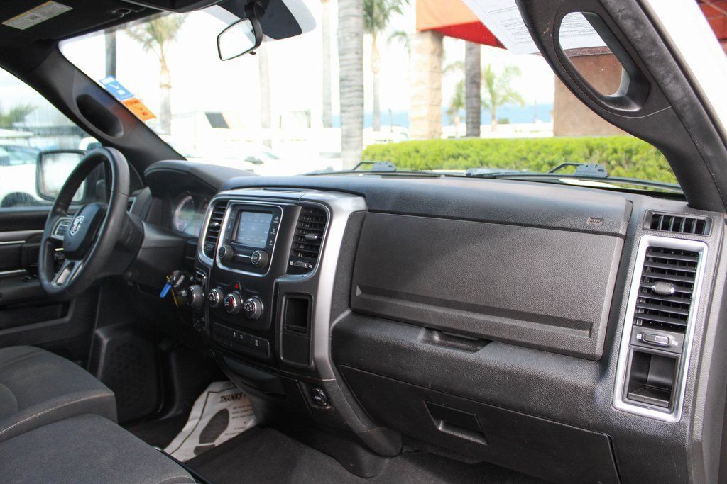 Used 2021 RAM 1500 Warlock AWD/4WD image 37