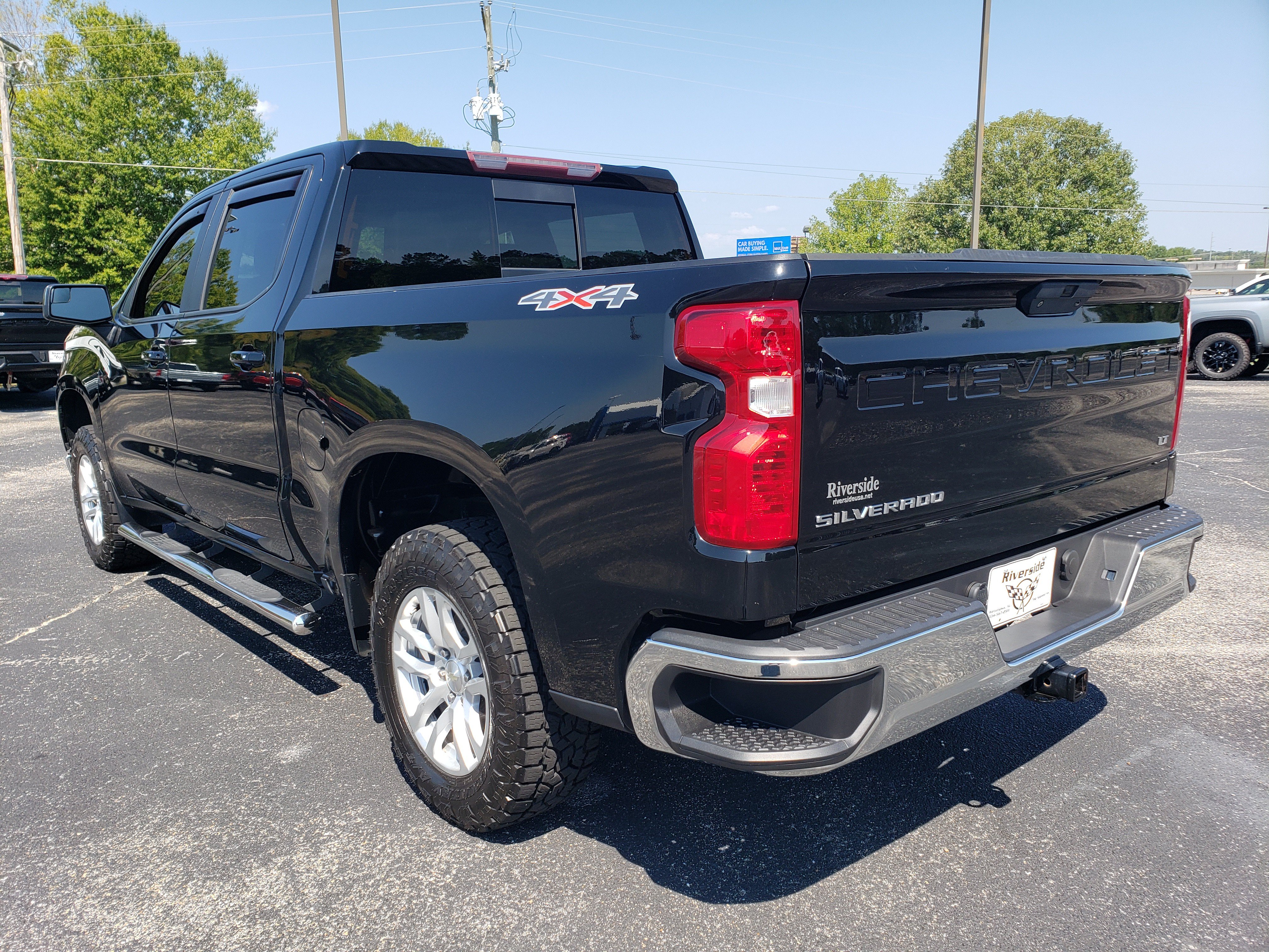 Used 2019 Chevrolet Silverado 1500 LT w/ All-Star Edition AWD/4WD image 4