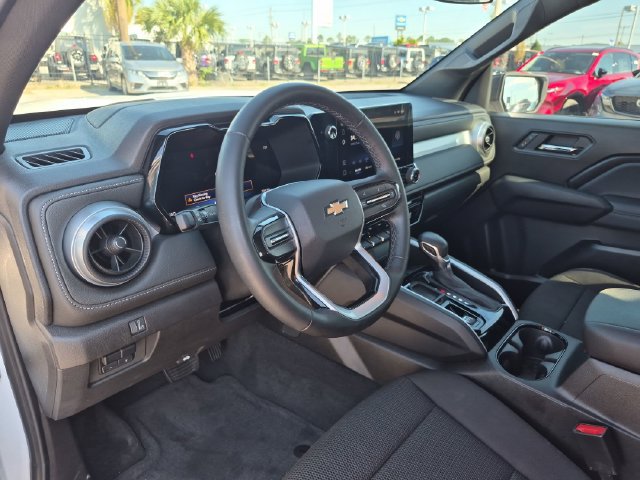 Used 2024 Chevrolet Colorado LT RWD image 32