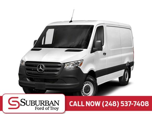 Used 2021 Mercedes-Benz Sprinter 1500 image 1