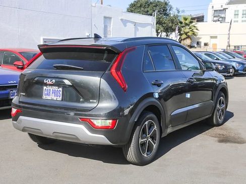 New 2026 Kia Niro LX FWD image 9