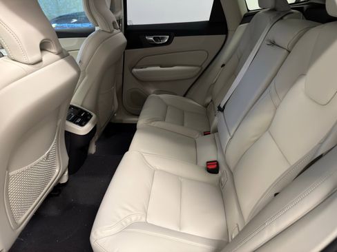New 2026 Volvo XC60 B5 Ultra w/ Protection Package Premier AWD/4WD image 29