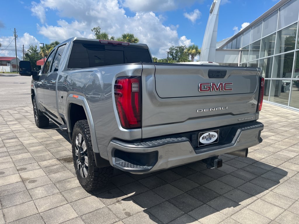 Used 2024 GMC Sierra 2500 Denali w/ Denali Reserve Package AWD/4WD image 4