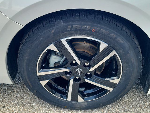 Certified 2025 Nissan Sentra SV FWD image 8