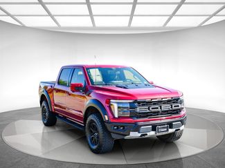 Used 2025 Ford F150 Raptor AWD/4WD video 5