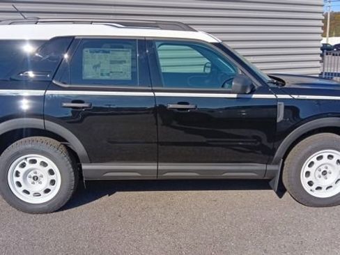New 2025 Ford Bronco Sport Heritage w/ Convenience Package AWD/4WD image 2
