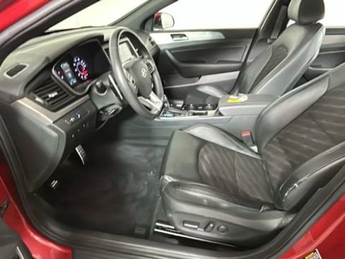 Used 2018 Hyundai Sonata Sport FWD image 12