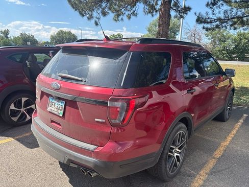 Used 2018 Ford Explorer Sport w/ Equipment Group 401A AWD/4WD image 2