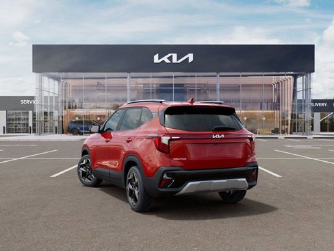 New 2026 Kia Seltos S AWD/4WD image 4