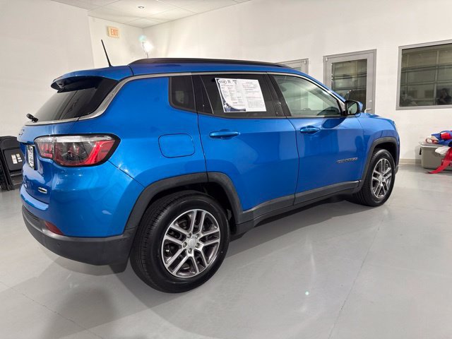 Used 2020 Jeep Compass Latitude FWD image 11