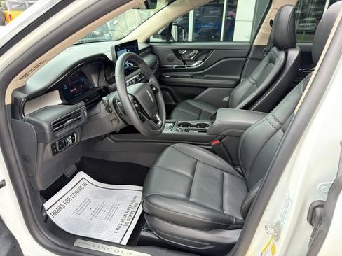 Used 2025 Lincoln Corsair Grand Touring w/ Equipment Group 301A AWD/4WD image 14