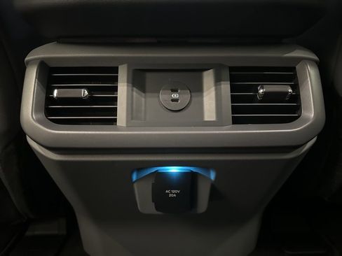 New 2025 Ford F150 Lightning Flash image 28