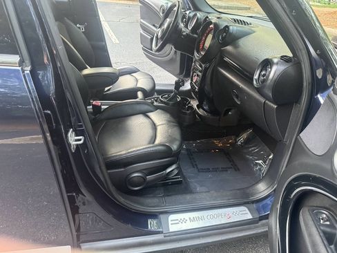 Used 2016 MINI Cooper Countryman S w/ Navigation Package FWD image 19