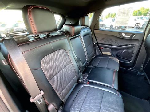 Used 2023 Ford Escape ST-Line w/ Tech Pack #1 AWD/4WD image 15