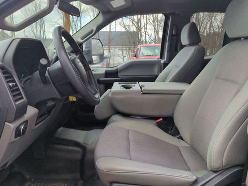 Used 2022 Ford F250 XL w/ STX Appearance Package image 19