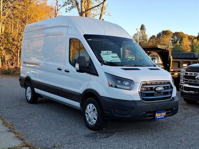 New 2025 Ford E-Transit 148 High Roof