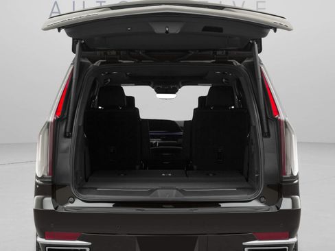 Used 2023 Cadillac Escalade Premium Luxury AWD/4WD image 14