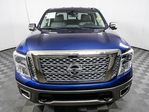 Used 2017 Nissan Titan Platinum Reserve image 25