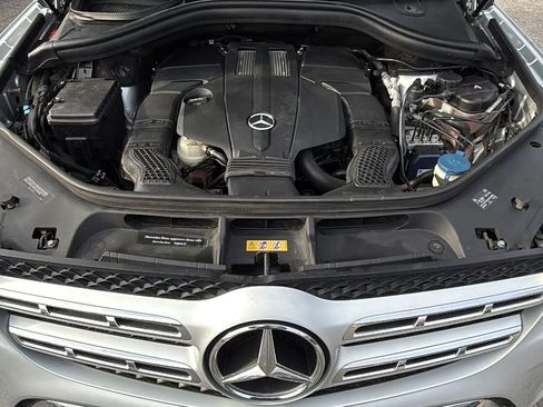 Used 2017 Mercedes-Benz GLS 450 4MATIC image 22