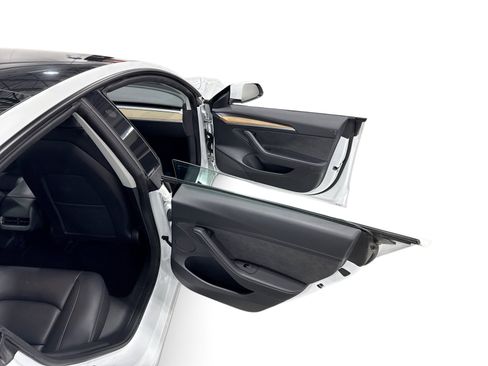 Certified 2023 Tesla Model 3 Standard Range RWD image 12