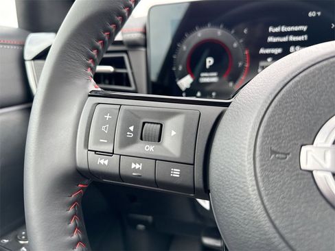 New 2025 Nissan Kicks SR image 41