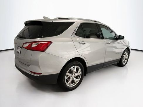 Used 2020 Chevrolet Equinox Premier FWD image 7