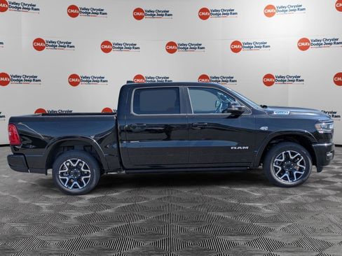 New 2026 RAM 1500 Laramie AWD/4WD image 4