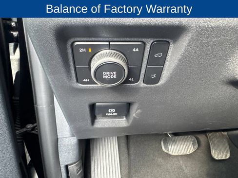 Used 2025 Ford Expedition Max Platinum AWD/4WD image 14