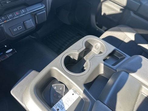 Used 2025 GMC Sierra 1500 Pro w/ Pro Value Package image 34