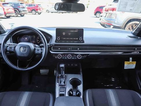 Used 2025 Honda Civic Sport image 14