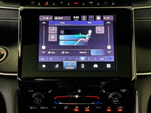 Used 2023 Jeep Grand Cherokee L Laredo AWD/4WD image 20