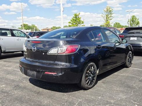 Used 2013 MAZDA MAZDA3 i SV FWD image 2