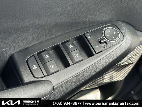 New 2025 Kia Seltos X-Line image 15