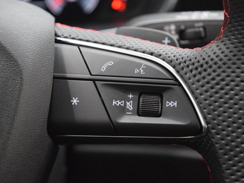 New 2025 Audi Q3 2.0T Premium Plus image 14