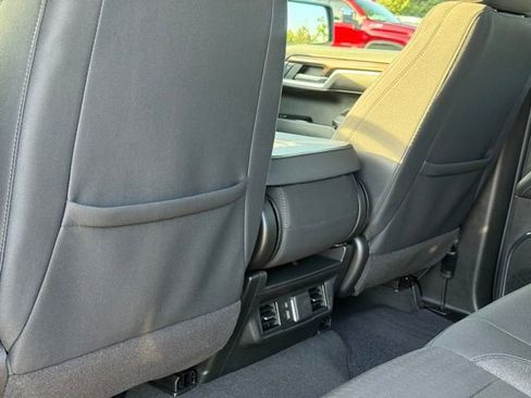 Used 2025 Chevrolet Silverado 1500 LT image 27