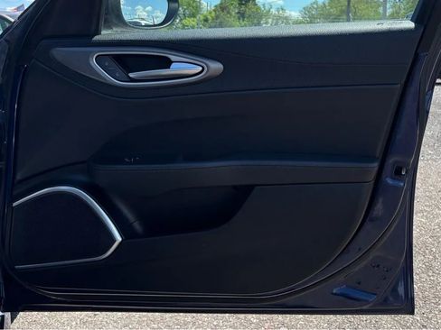 Used 2018 Alfa Romeo Giulia Ti Sport w/ Quick Order Package 22S Sport image 28