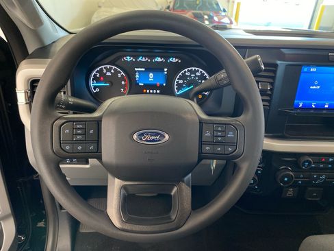 New 2026 Ford F350 XLT w/ FX4 Off-Road Package AWD/4WD image 13