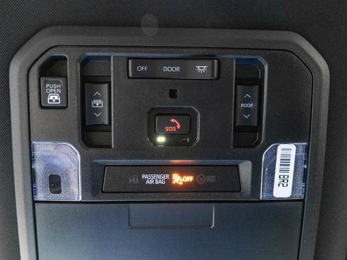 Certified 2026 Toyota Tundra Limited AWD/4WD image 31