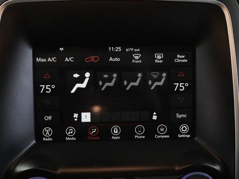 Used 2020 Dodge Durango SXT image 19